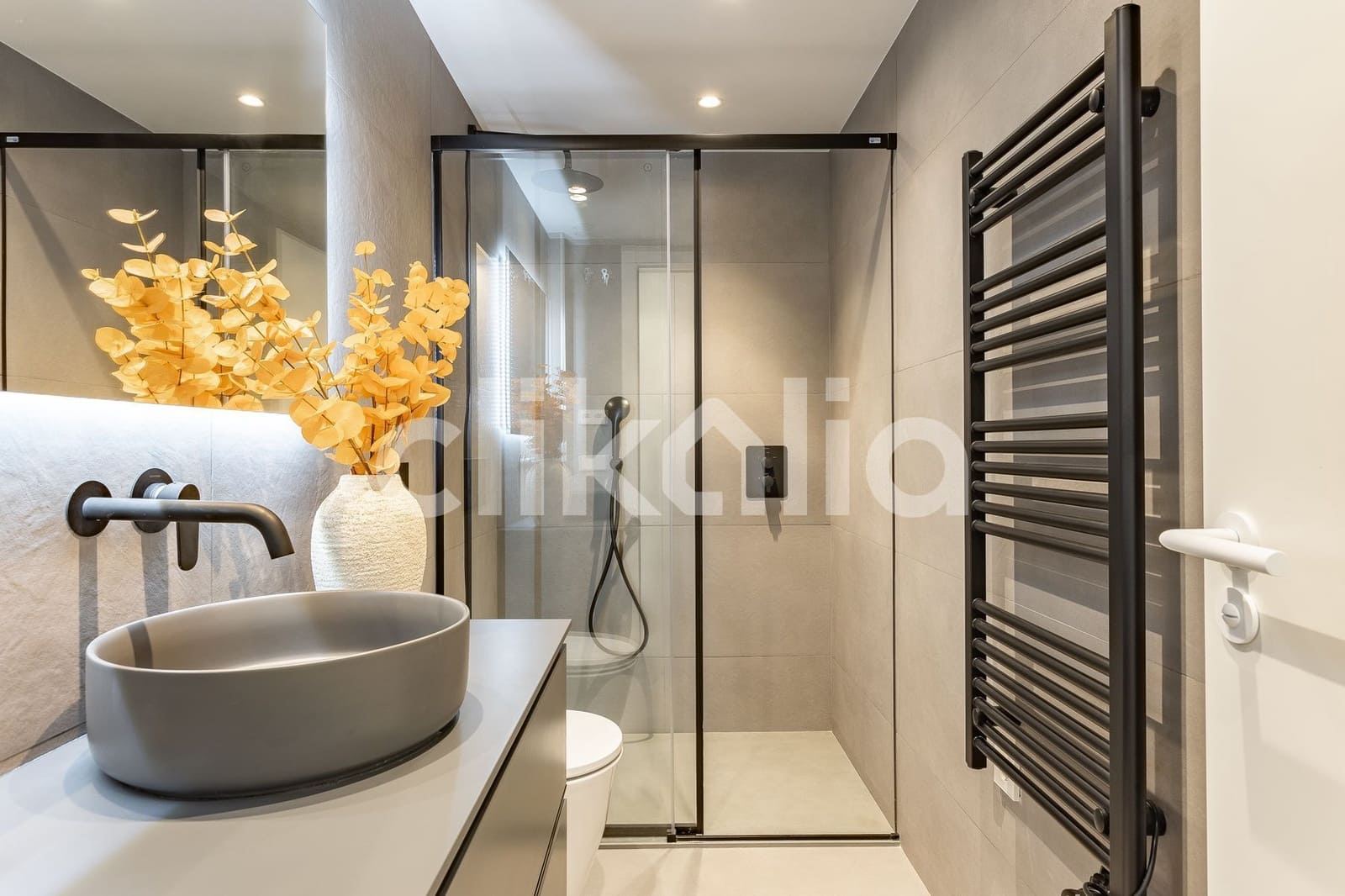 Piso de 3 habitaciones en Barcelona ciudad en venta con piscina - 720.000 € (Ref: 9326990)