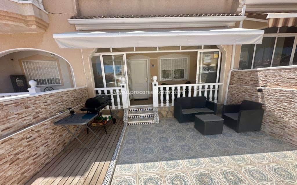 2 slaapkamer Huis te koop in Dona Pepa met zwembad - € 219.500 (Ref: 10051985)