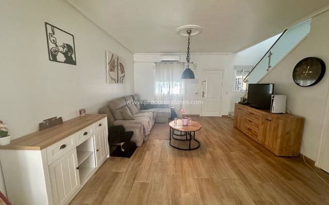 2 soveværelse Byhus til salg i Doña Pepa, Rojales med swimmingpool - € 219.500 (Ref: 10051985)