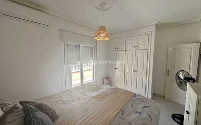 2 soveværelse Byhus til salg i Doña Pepa, Rojales med swimmingpool - € 219.500 (Ref: 10051985)