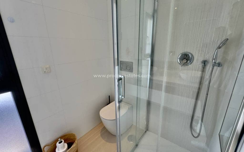 3 makuuhuone Huvila myytävänä paikassa Ciudad Quesada mukana uima-altaan - 465 000 € (Ref: 8285882)