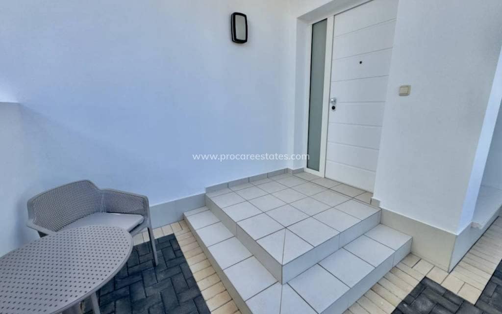 3 makuuhuone Huvila myytävänä paikassa Ciudad Quesada mukana uima-altaan - 465 000 € (Ref: 8285882)