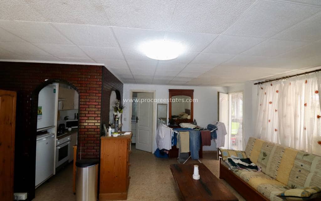 4 soveværelse Finca/Landehus til salg i Heredades med swimmingpool - € 299.950 (Ref: 8371657)