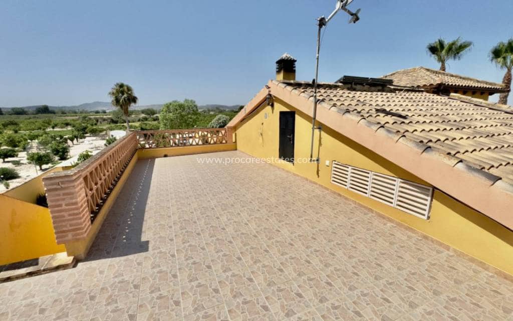 3 soveværelse Finca/Landehus til salg i Orihuela med swimmingpool - € 430.000 (Ref: 8426856)