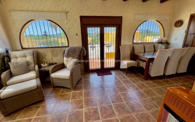 3 bedroom Finca/Country House for sale in Molins - Campaneta - San Bartolomé, Orihuela with pool - € 430,000 (Ref: 8426856)