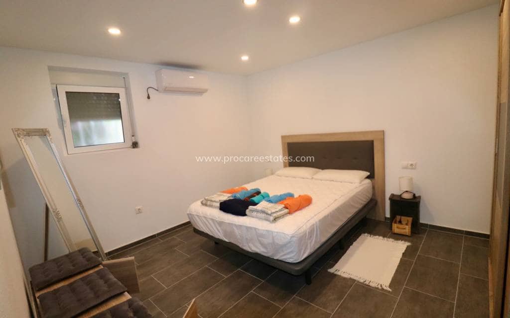 3 bedroom Villa for sale in Ciudad Quesada with pool - € 285,000 (Ref: 8581077)