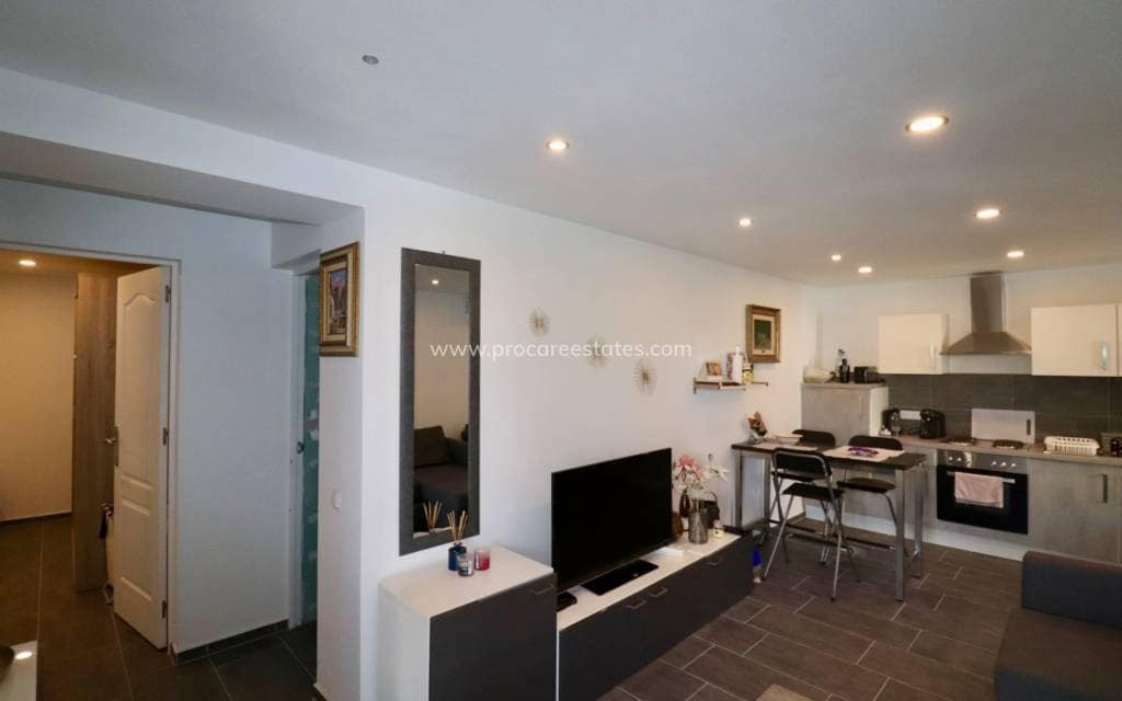 3 bedroom Villa for sale in Ciudad Quesada with pool - € 285,000 (Ref: 8581077)