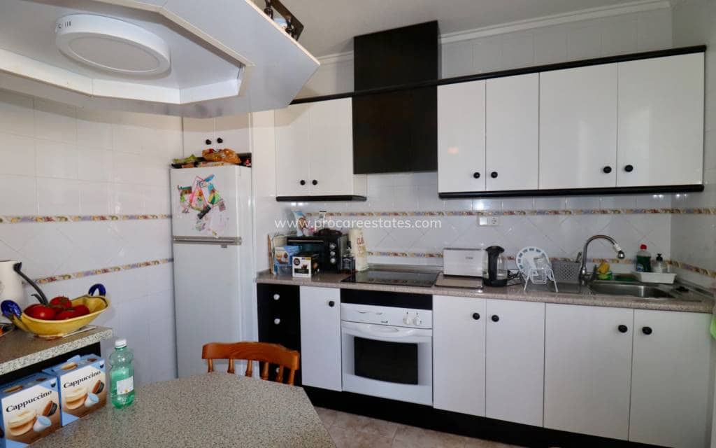 3 bedroom Villa for sale in Ciudad Quesada with pool - € 285,000 (Ref: 8581077)