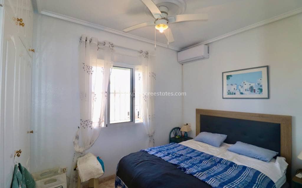 3 bedroom Villa for sale in Ciudad Quesada with pool - € 285,000 (Ref: 8581077)