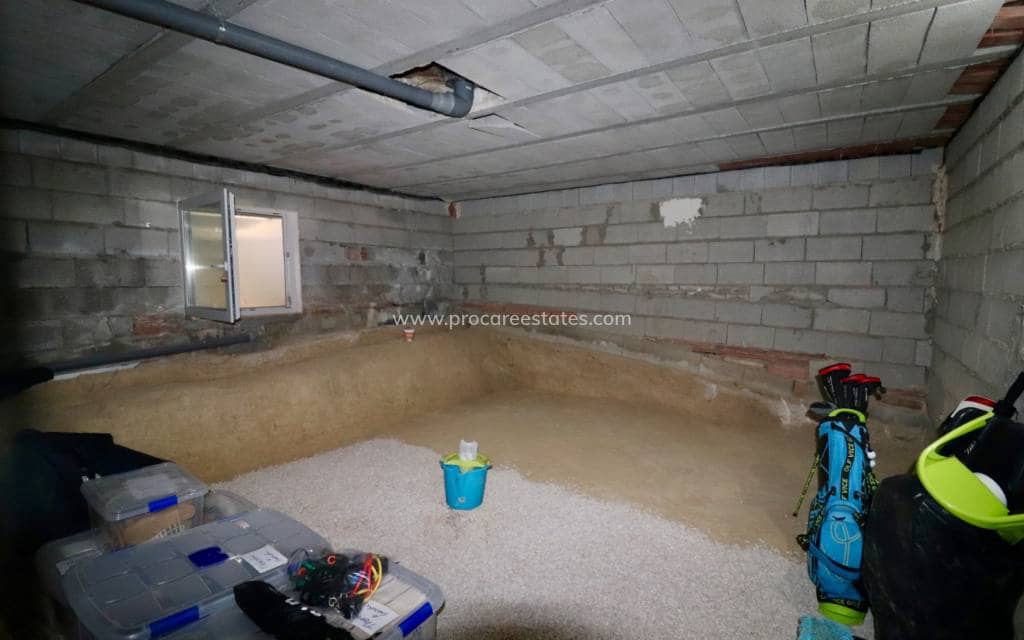 3 bedroom Villa for sale in Ciudad Quesada with pool - € 285,000 (Ref: 8581077)