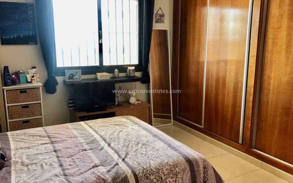 4 bedroom Villa for sale in Ciudad Quesada with pool - € 520,000 (Ref: 8736598)