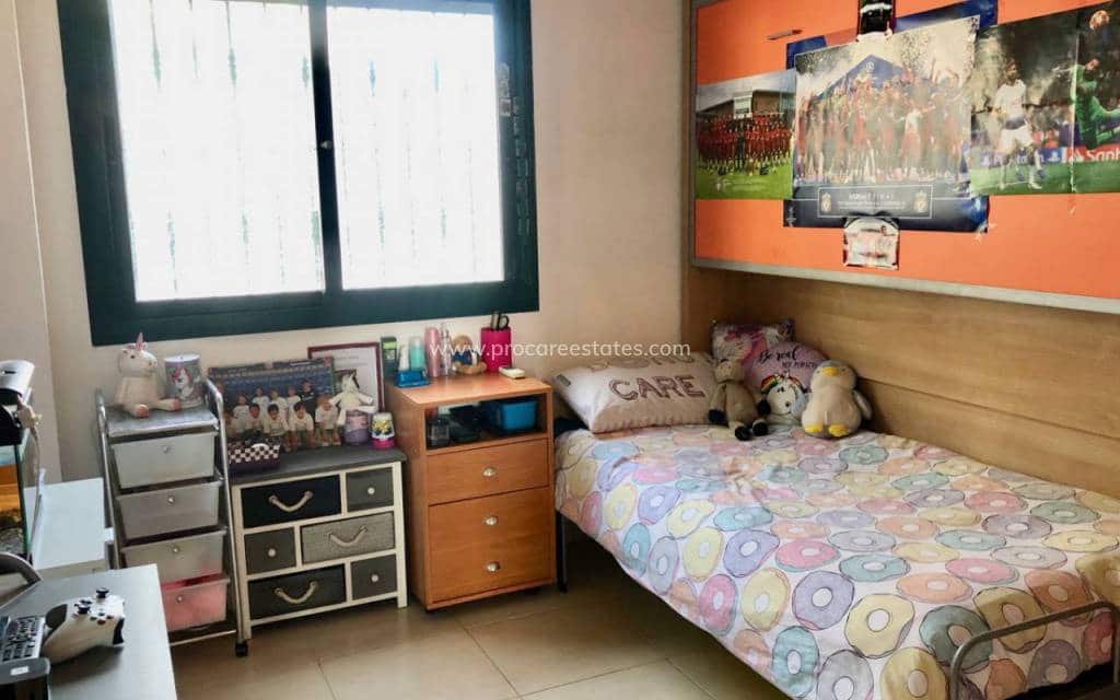 4 bedroom Villa for sale in Ciudad Quesada with pool - € 520,000 (Ref: 8736598)