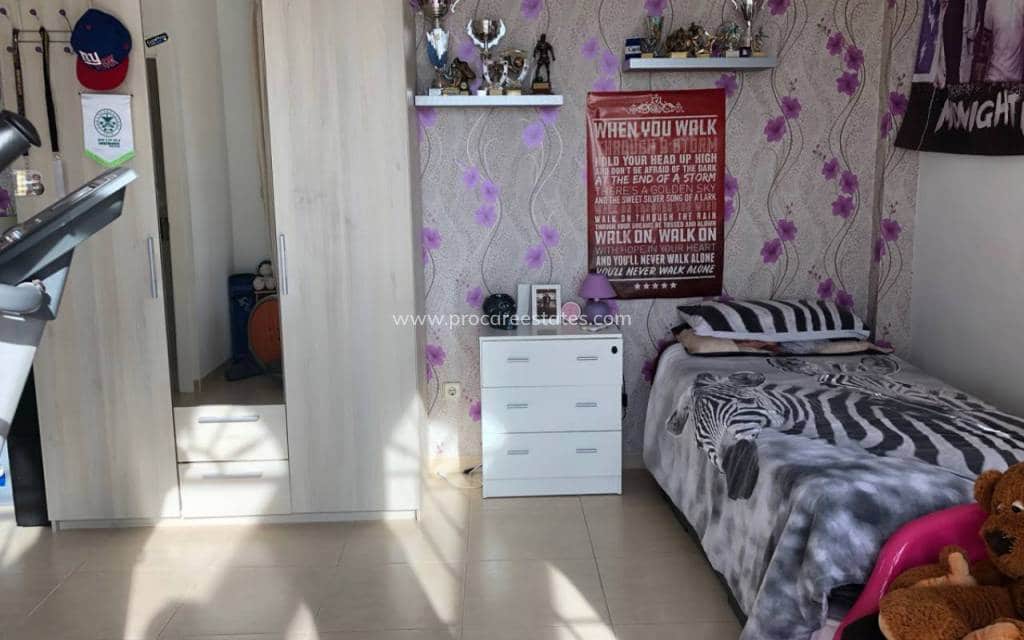 4 bedroom Villa for sale in Ciudad Quesada with pool - € 520,000 (Ref: 8736598)