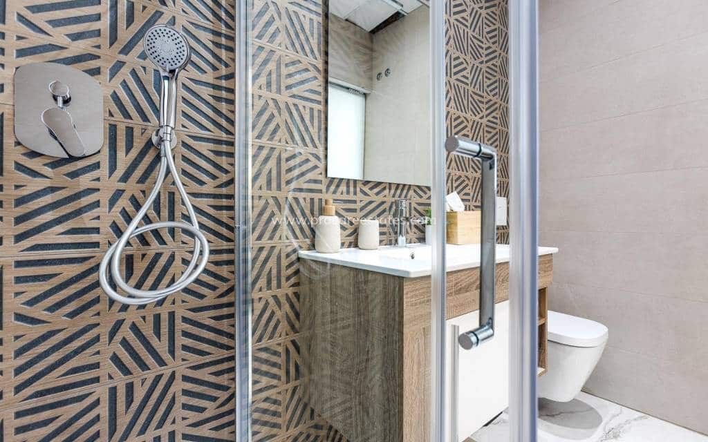 Apartamento de 2 habitaciones en Ciudad Quesada en venta con piscina - 279.000 € (Ref: 8742337)