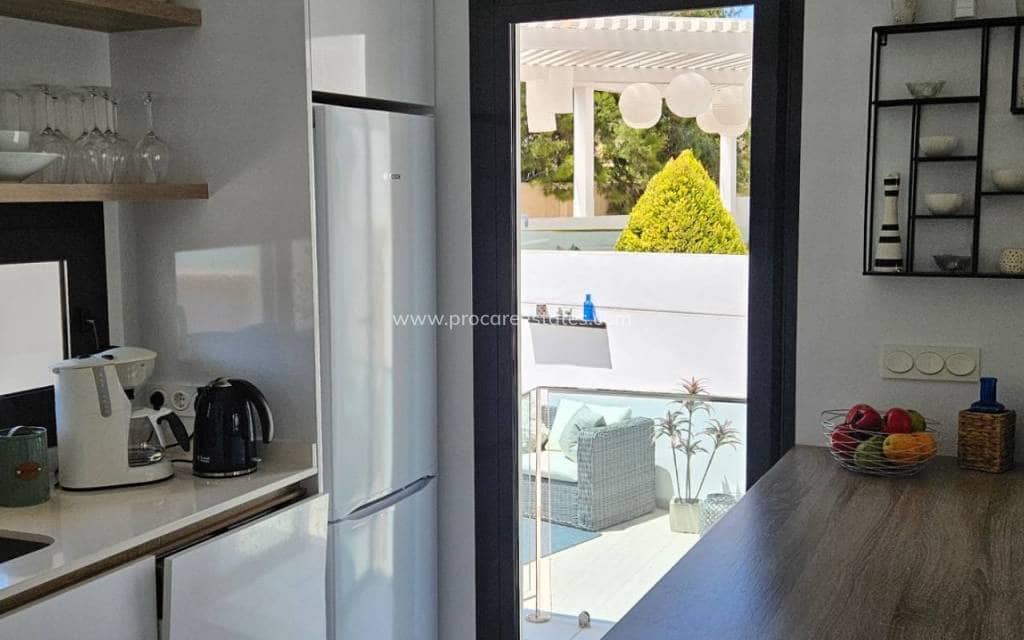 3 bedroom Villa for sale in Ciudad Quesada with pool - € 339,000 (Ref: 8782097)