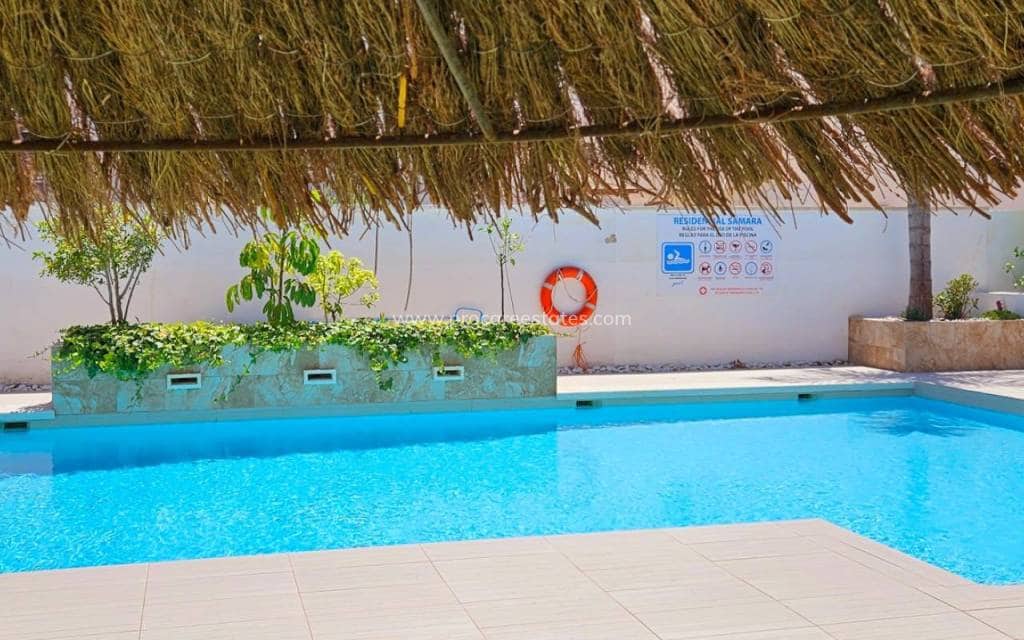 3 bedroom Villa for sale in Ciudad Quesada with pool - € 339,000 (Ref: 8782097)