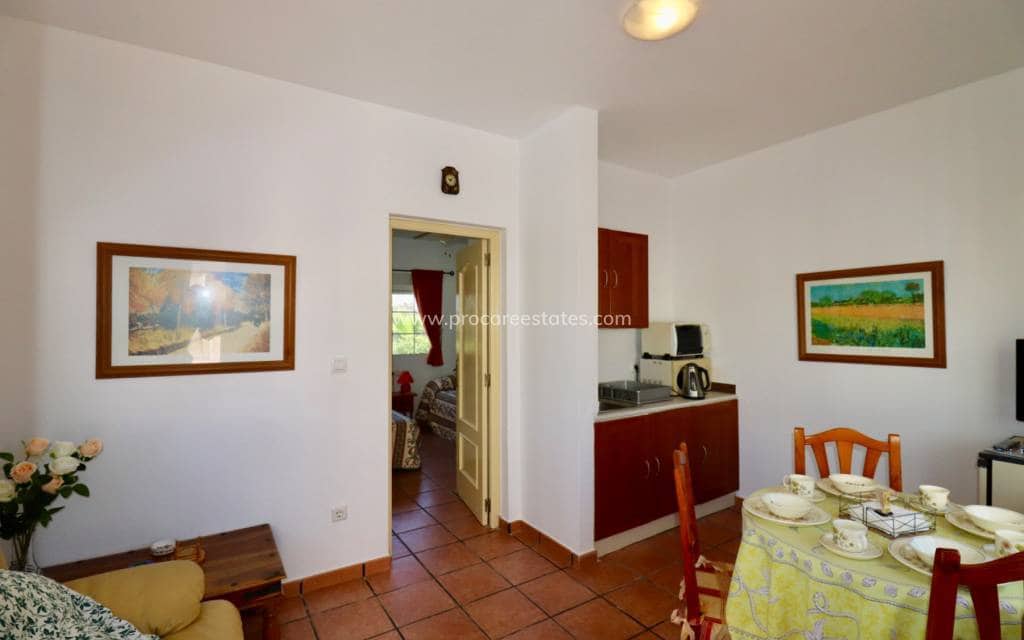 5 soveværelse Finca/Landehus til salg i Catral med swimmingpool - € 399.000 (Ref: 8848150)