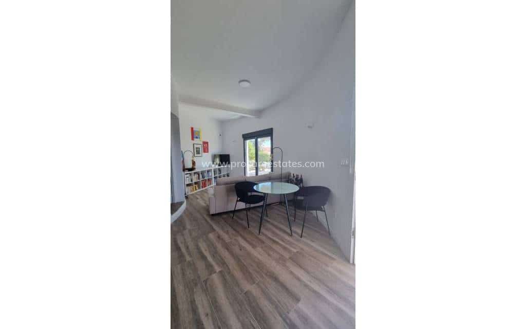 5 bedroom Villa for sale in Ciudad Quesada with pool - € 695,000 (Ref: 8885436)