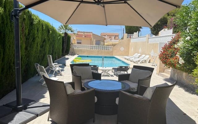 5 chambre Villa/Maison à vendre à Ciudad Quesada, Rojales avec piscine - 695 000 € (Ref: 8885436)