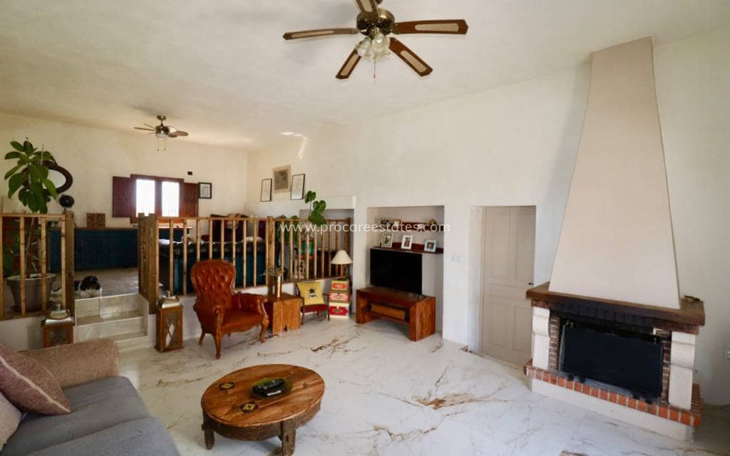 3 soverom Finca/Herregård til salgs i Dolores med svømmebasseng - € 335 000 (Ref: 8891671)