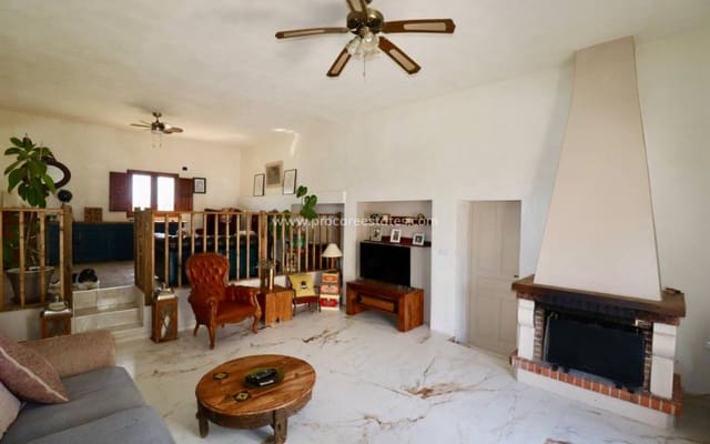 3 bedroom Finca/Country House for sale in Dolores with pool - € 335,000 (Ref: 8891671)