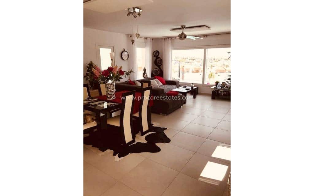 6 bedroom Villa for sale in Ciudad Quesada with pool - € 685,000 (Ref: 8981514)