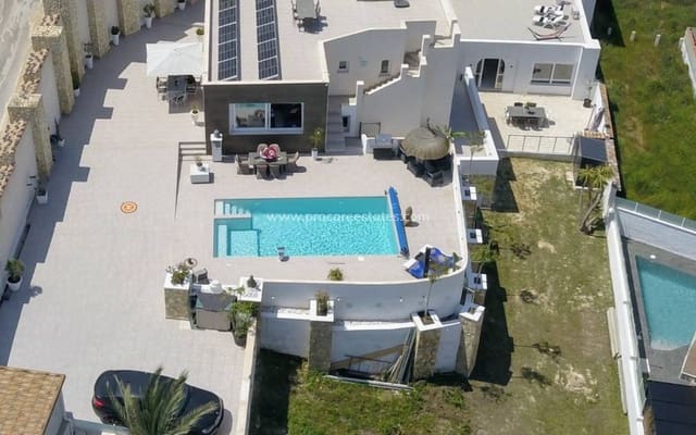 6 camera da letto Villa in vendita in Ciudad Quesada, Rojales con piscina - 685.000 € (Rif: 8981514)