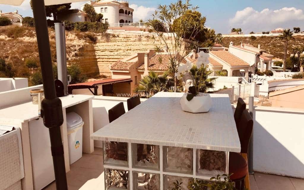 6 bedroom Villa for sale in Ciudad Quesada with pool - € 685,000 (Ref: 8981514)