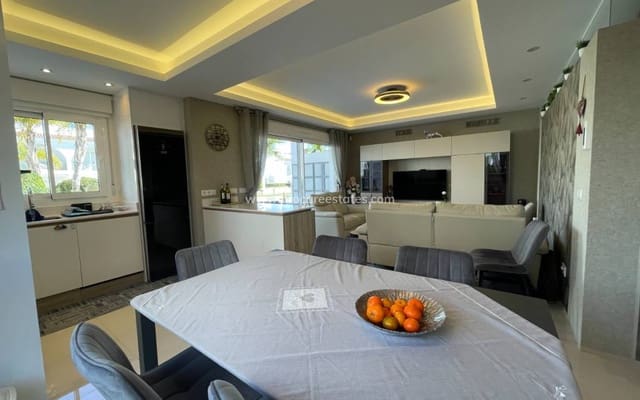 2 soveværelse Lejlighed til salg i Ciudad Quesada, Rojales med swimmingpool - € 334.000 (Ref: 8981515)