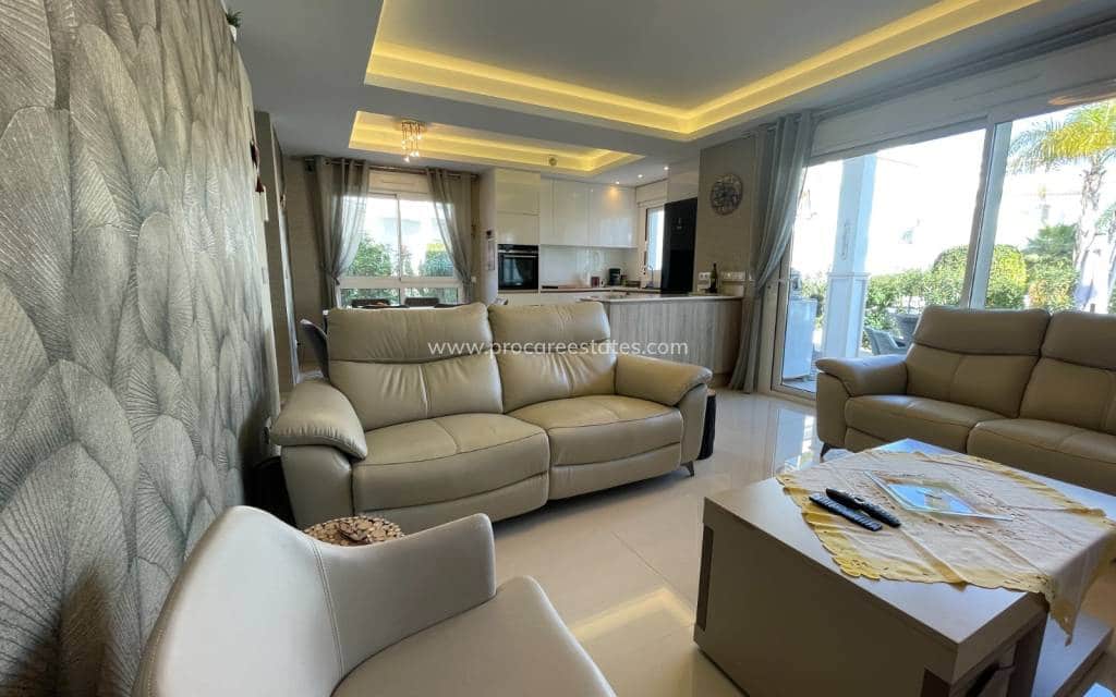 2 chambre Appartement à vendre à Ciudad Quesada avec piscine - 334 000 € (Ref: 8981515)