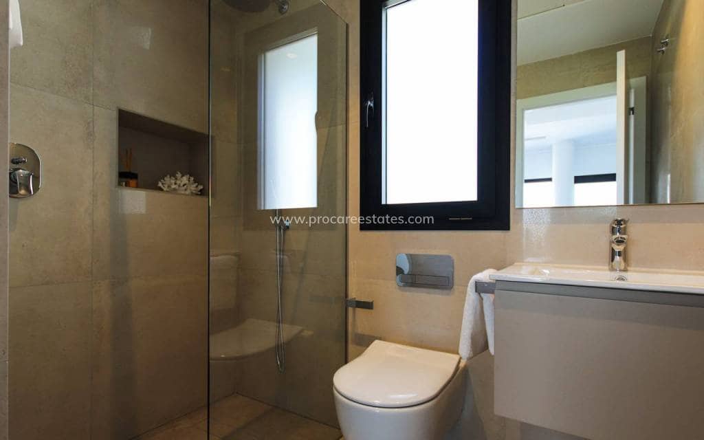 3 bedroom Villa for sale in Ciudad Quesada with pool - € 750,000 (Ref: 8981516)