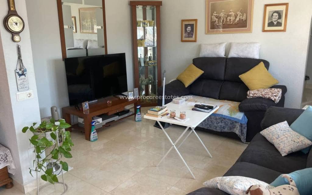 3 bedroom Villa for sale in Ciudad Quesada with pool - € 375,000 (Ref: 8981518)