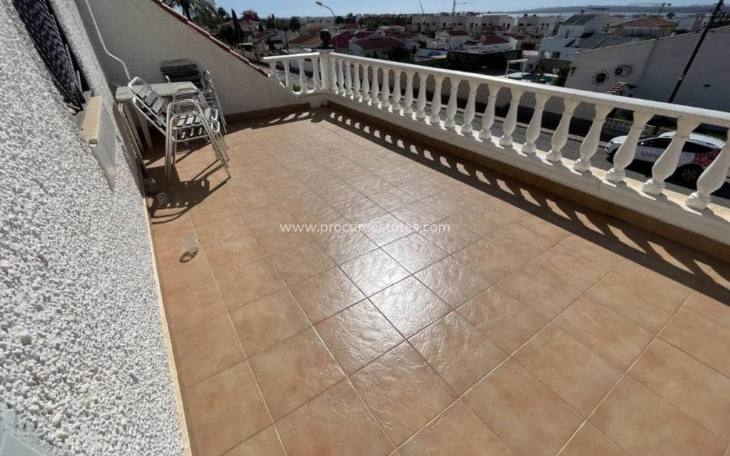 3 bedroom Villa for sale in Ciudad Quesada with pool - € 375,000 (Ref: 8981518)