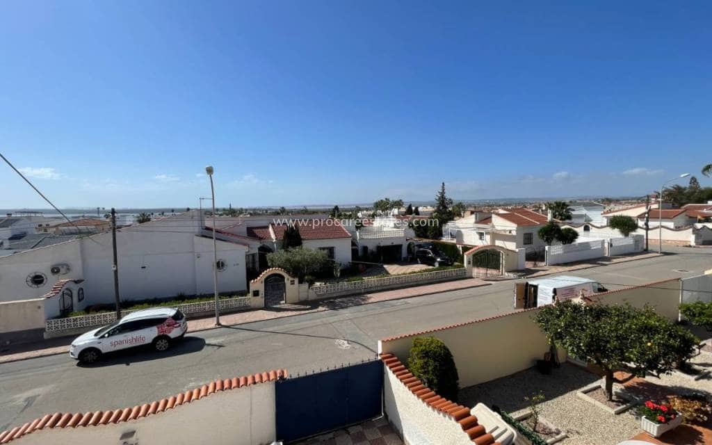 3 bedroom Villa for sale in Ciudad Quesada with pool - € 375,000 (Ref: 8981518)