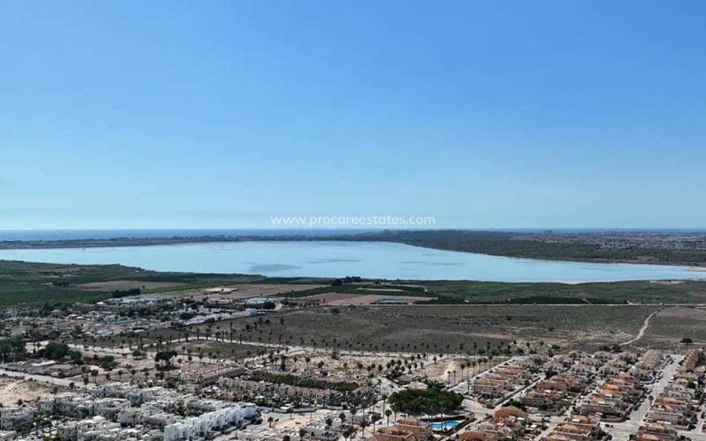 3 bedroom Villa for sale in Ciudad Quesada with pool - € 415,000 (Ref: 8981519)