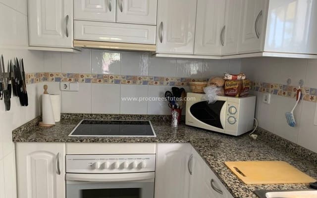 3 soveværelse Villa til salg i El Raso, Guardamar del Segura med swimmingpool - € 269.000 (Ref: 8981520)