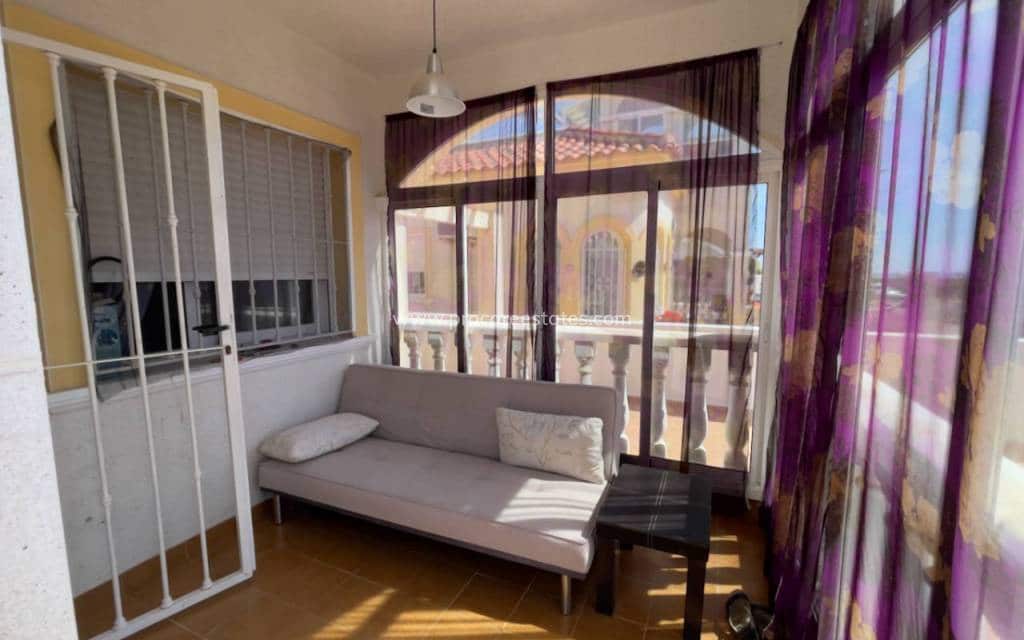 3 soveværelse Villa til salg i Lo Crispin med swimmingpool - € 199.950 (Ref: 8981530)