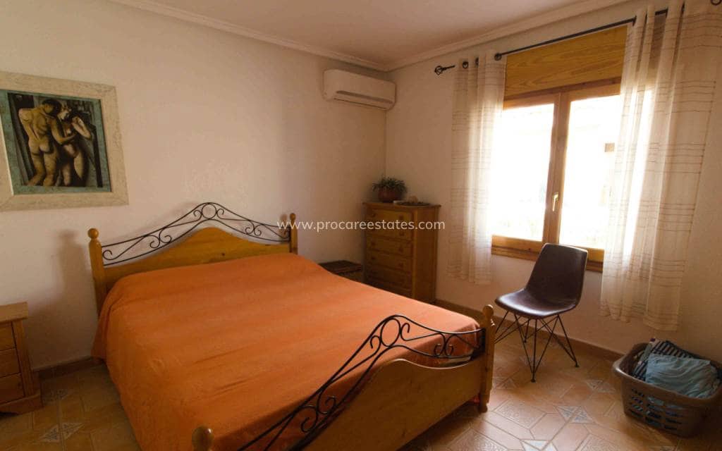 5 bedroom Villa for sale in Ciudad Quesada with pool - € 559,000 (Ref: 8981533)