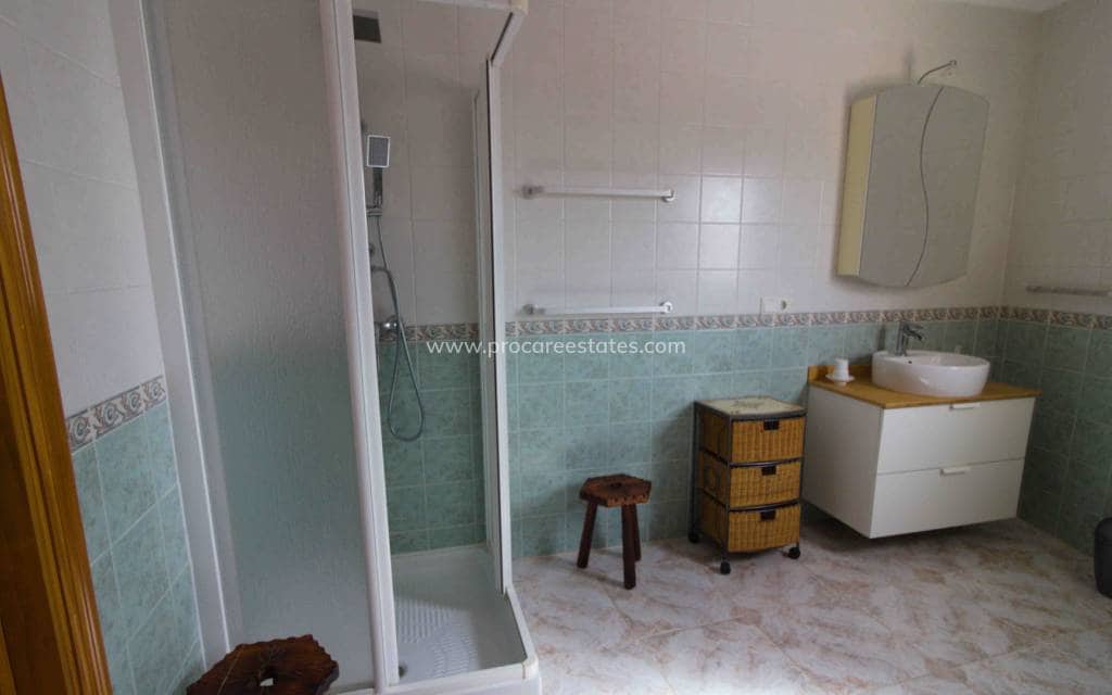 5 bedroom Villa for sale in Ciudad Quesada with pool - € 559,000 (Ref: 8981533)