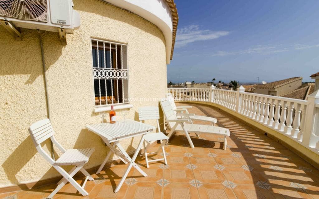 5 bedroom Villa for sale in Ciudad Quesada with pool - € 559,000 (Ref: 8981533)