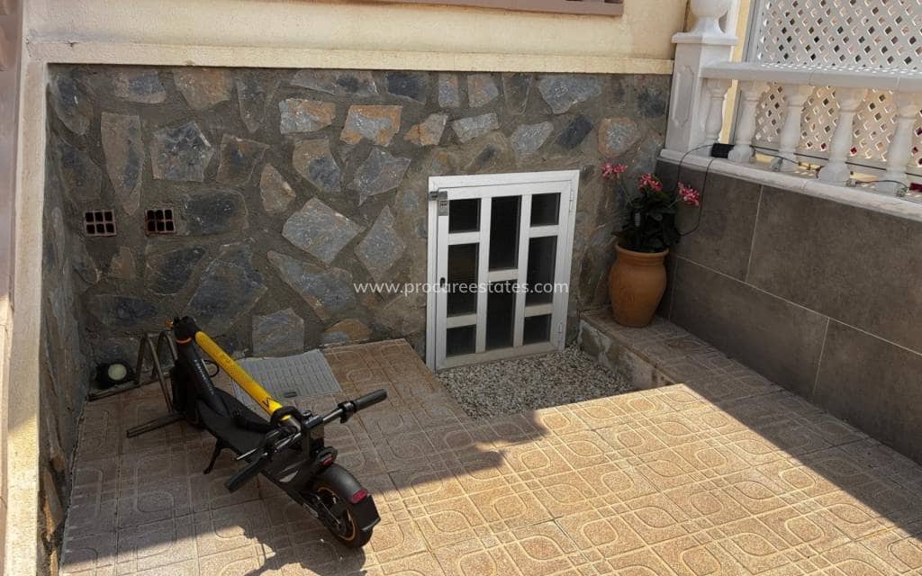 3 sypialnia Dom na sprzedaż w Dona Pepa z basenem - 249 995 € (Ref: 9041330)