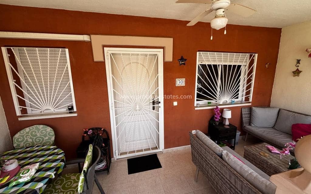 3 sypialnia Dom na sprzedaż w Dona Pepa z basenem - 249 995 € (Ref: 9041330)