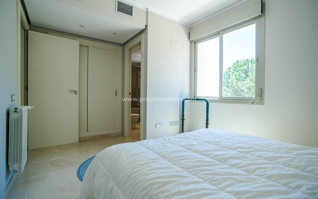 3 bedroom Villa for sale in San Miguel de Salinas with pool - € 525,000 (Ref: 9041568)