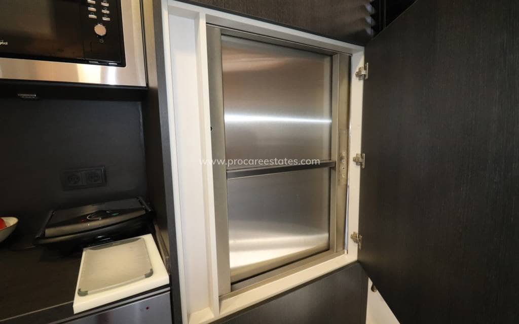 2 slaapkamer Penthouse te koop in Guardamar del Segura met zwembad garage - € 429.000 (Ref: 9193082)