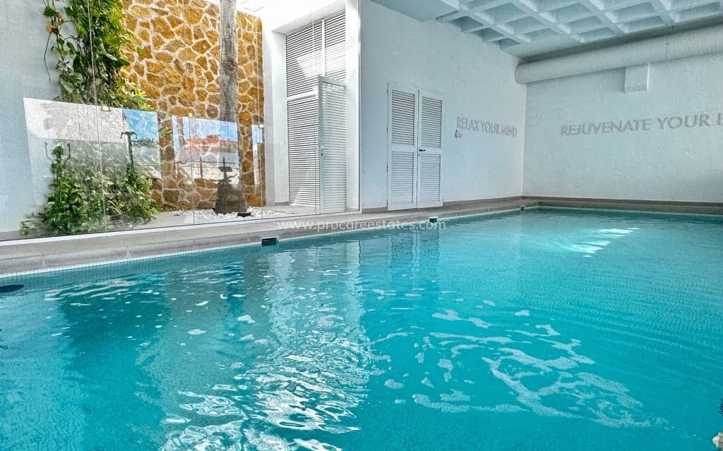 2 slaapkamer Penthouse te koop in Guardamar del Segura met zwembad garage - € 429.000 (Ref: 9193082)