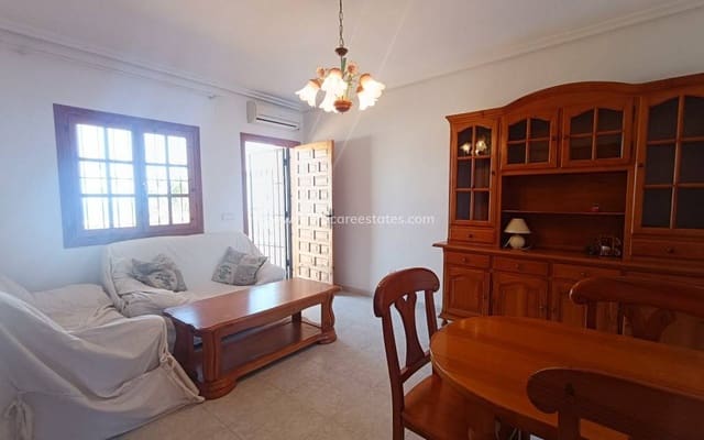 3 makuuhuone Huoneisto myytävänä paikassa Torreblanca, Torrevieja mukana uima-altaan - 205 000 € (Ref: 9211060)