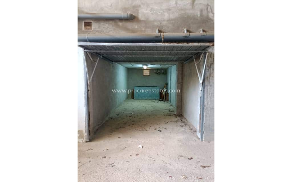 3 makuuhuone Huoneisto myytävänä paikassa Torrevieja mukana uima-altaan - 205 000 € (Ref: 9211060)