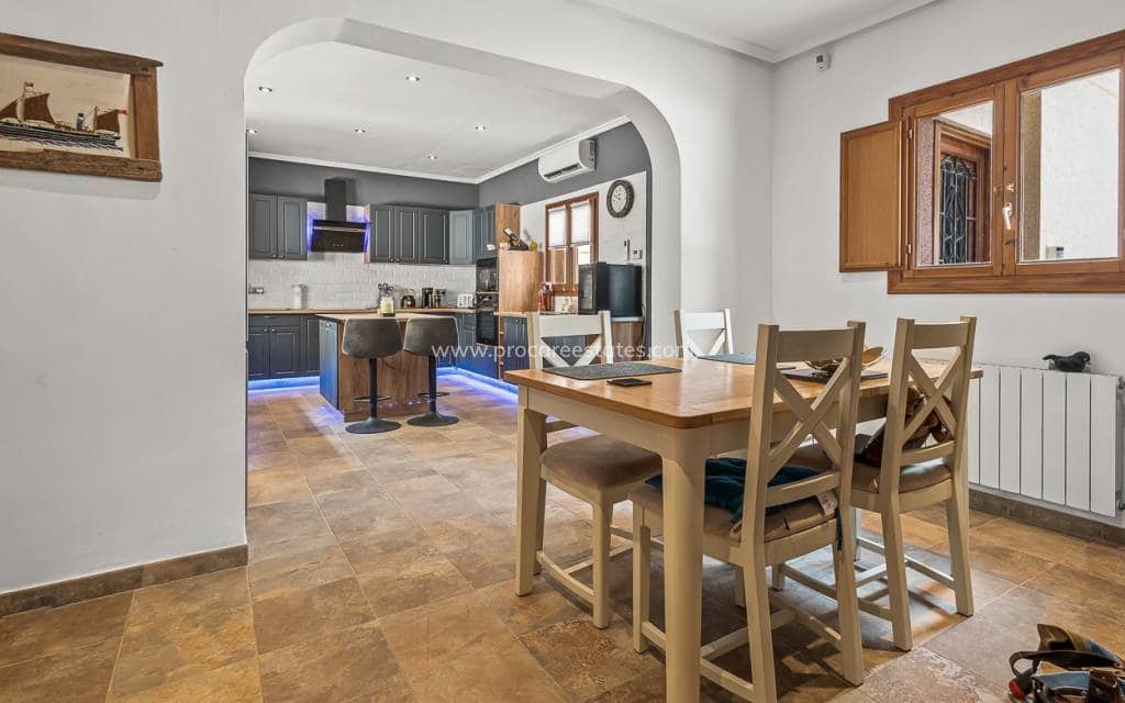 4 soverom Finca/Herregård til salgs i Torremendo med svømmebasseng - € 575 000 (Ref: 9211062)