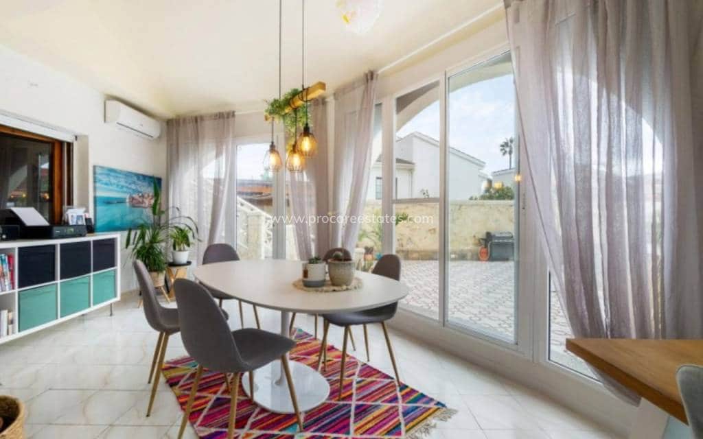 4 chambre Villa/Maison à vendre à Ciudad Quesada avec piscine - 530 000 € (Ref: 9211072)