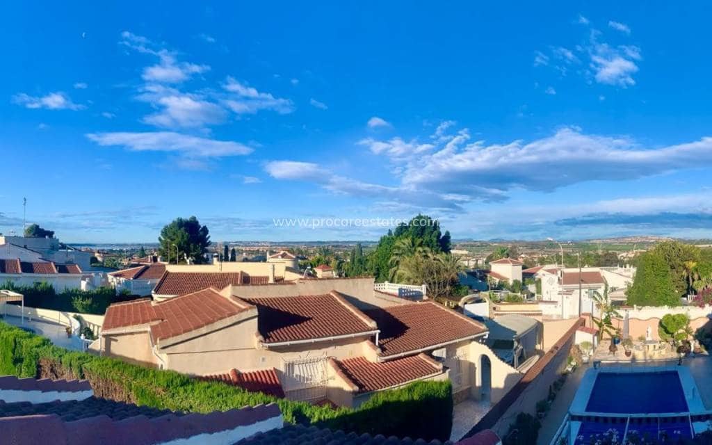 4 chambre Villa/Maison à vendre à Ciudad Quesada avec piscine - 530 000 € (Ref: 9211072)